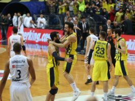 Fenerbahçemiz Real Madrid’i devirerek ilk yarıyı lider bitirdi