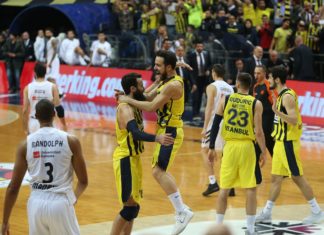 Fenerbahçemiz Real Madrid’i devirerek ilk yarıyı lider bitirdi