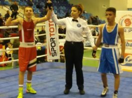 4 boksörümüz yarı finalde