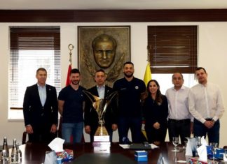 Voleybolcularımız şampiyonluk kupasıyla Başkanımız Ali Koç’u ziyaret ettiler