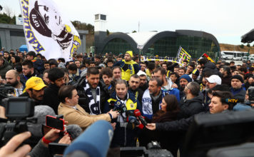 TFF VE MHK İSTİFA YÜRÜYÜŞÜ